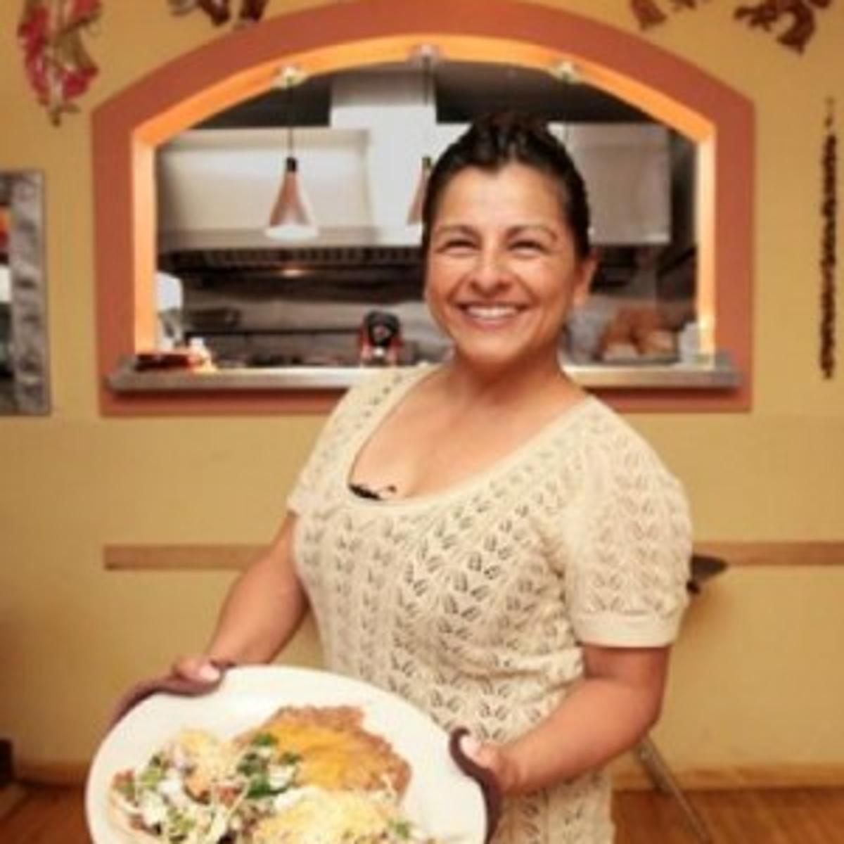 Don Luis Serves Up Tasty Tamales Features Billingsgazette Com