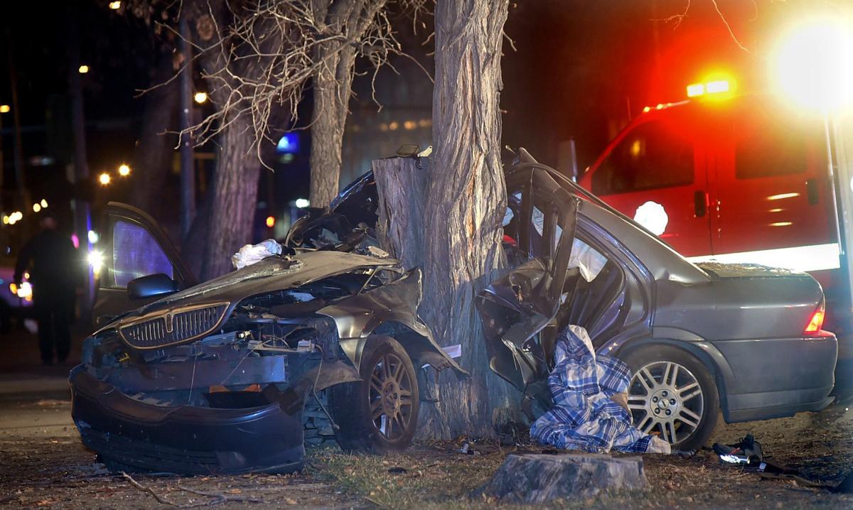 Man Dies After Crashing Car Into Tree Near Downtown Billings Local News Billingsgazette Com