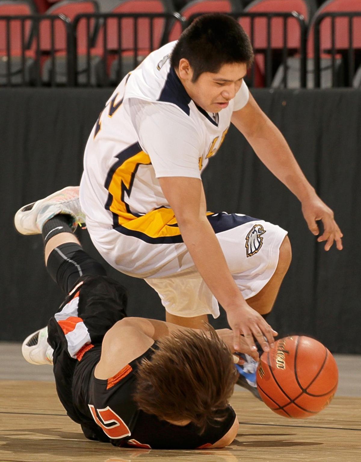 Driftwood back at Lodge Grass to teach basketball, life lessons High