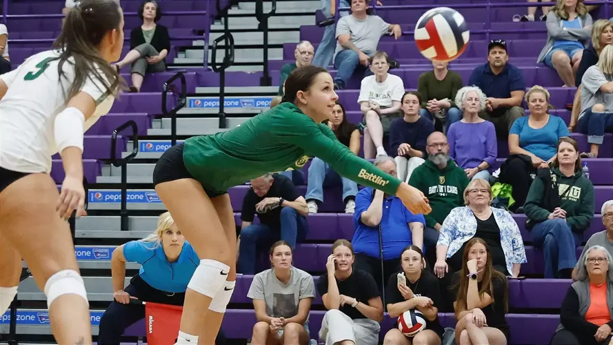 Rocky Volleyball Falls in Straight Sets to Carroll College