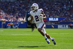 FOOTBALL-NFL-BUF-CAR/