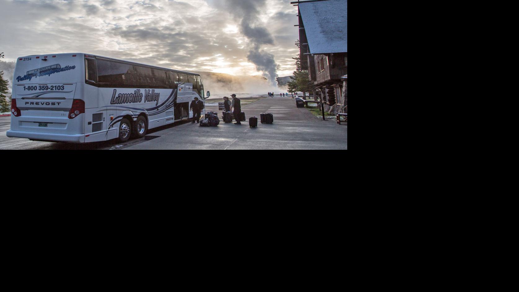 Yellowstone, Grand Teton concur to vaccination, screening policies with bus tour operators | Outdoor