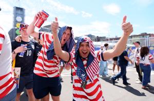 SOCCER-WORLDCUP-USA-AUS/FANS-SEATTLE