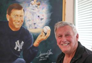 Tommy John, All-Star pitcher whose pioneering surgery changed baseball, dies at 83