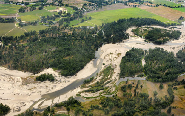 Reservoirs Drain Sandbars Appear As Bitterroot River Level Down To 30 Year Low Montana News Billingsgazette Com