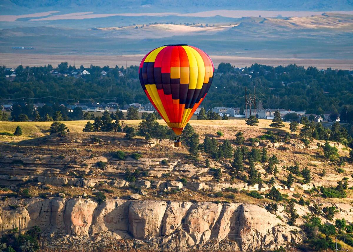 A favorite game among resdients: Whack The Balloon