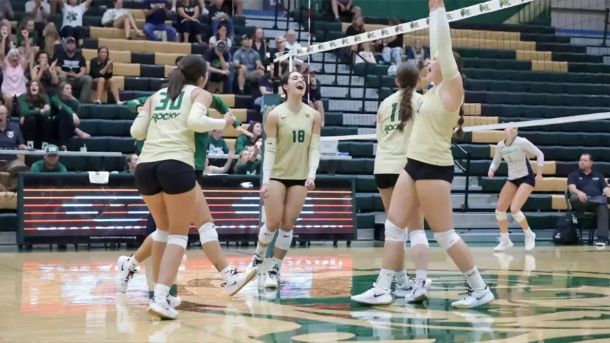 Rocky Volleyball Sweeps Comets For First Conference Victory