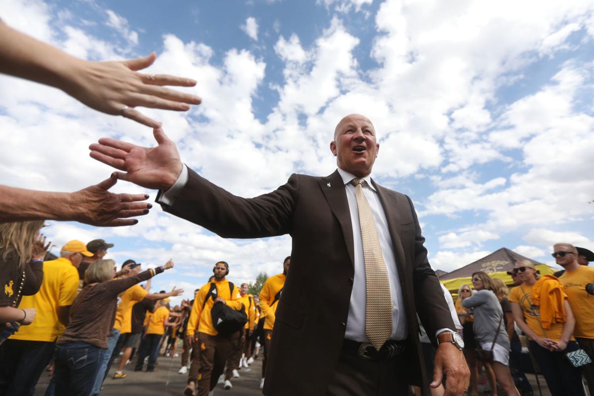 Wyoming extends Craig Bohl's contract through 2024 season