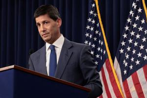 FILE PHOTO: U.S. Federal Reserve Chairman Kevin Warsh holds a press conference, in Washington