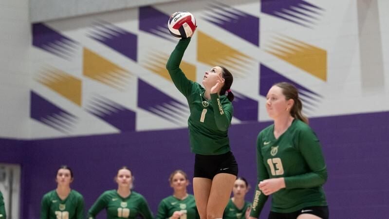 Rocky Volleyball Falls in Three Sets to No. 7-Ranked Bellevue