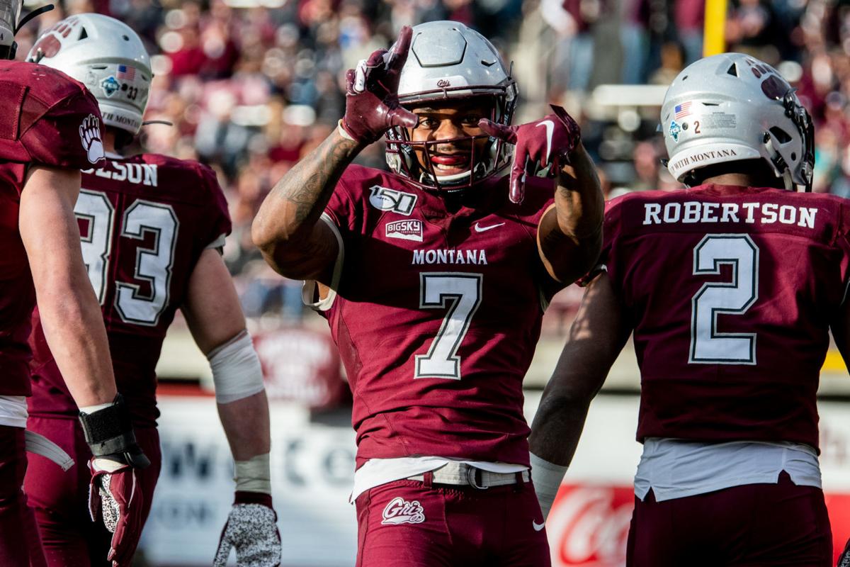 Montana Sets Tone For Brawl Of The Wild By Whipping Third Ranked