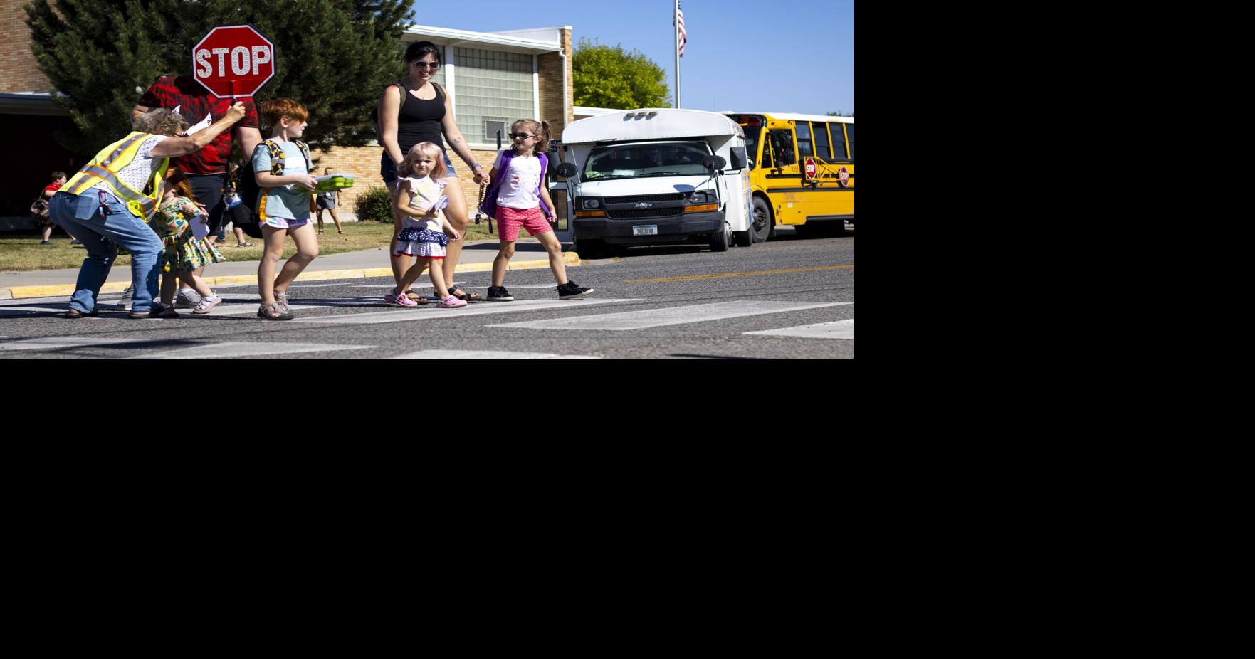 Bench Elementary gets new sunshade for playground
