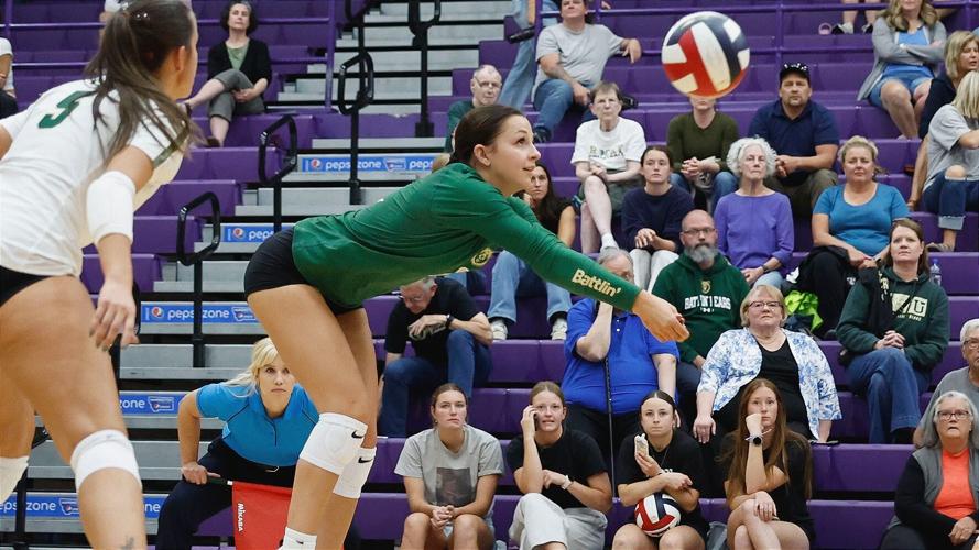 Rocky Volleyball Falls in Straight Sets to Carroll College