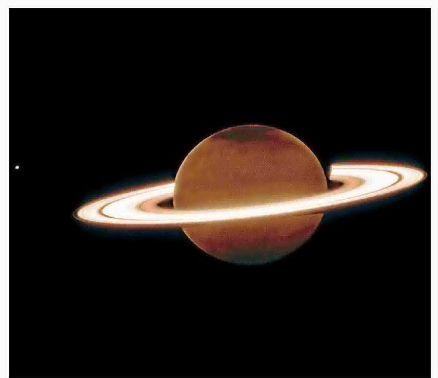 b captures stunning first shot of Saturn