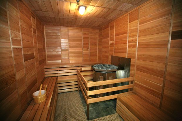 In Hot Water Incorporating Hot Tubs And Saunas Into Your Life Home