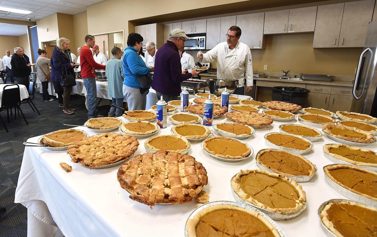 Thanksgiving themed games youth groups