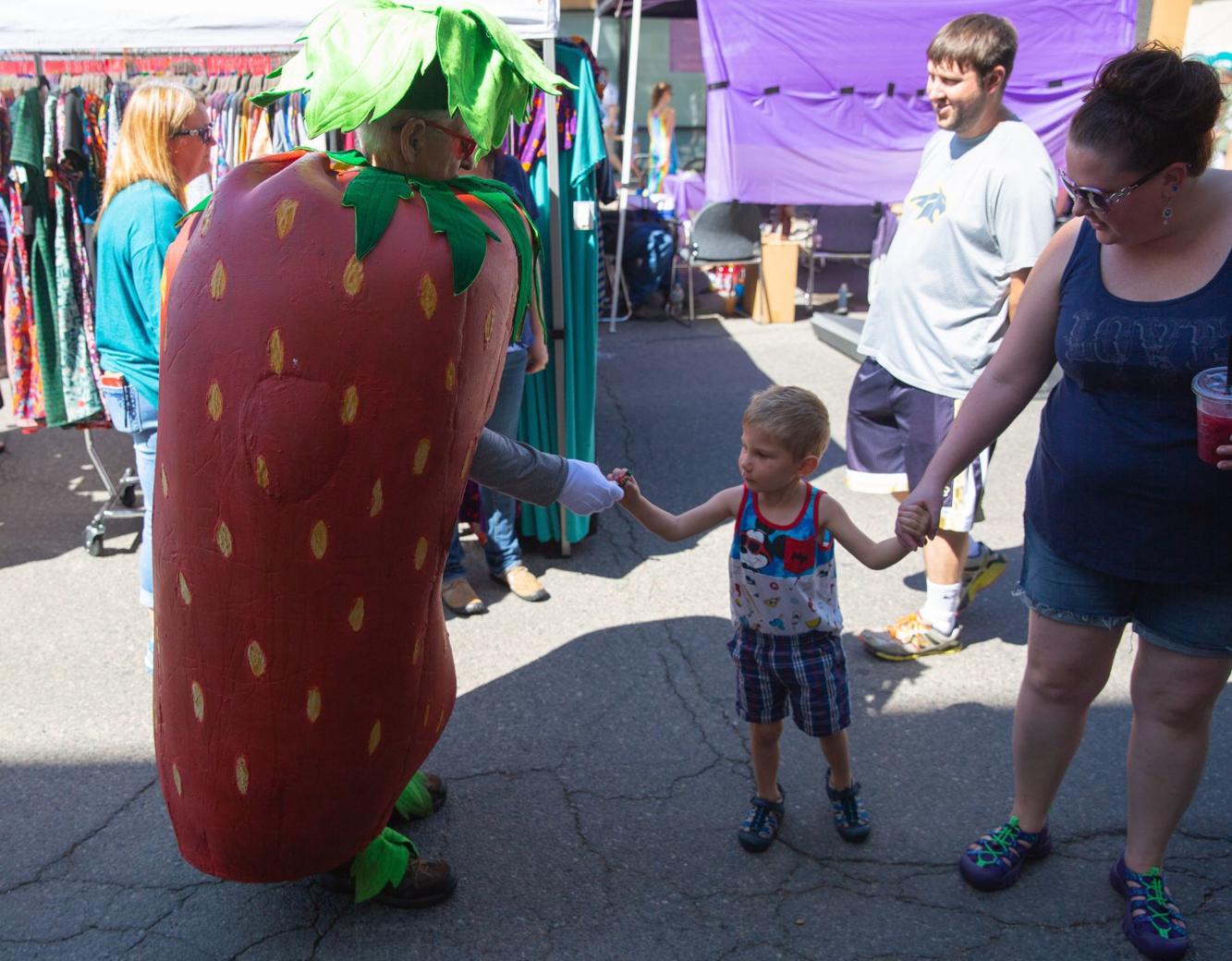 Photos Billings celebrates Strawberry Festival with 60 foot long