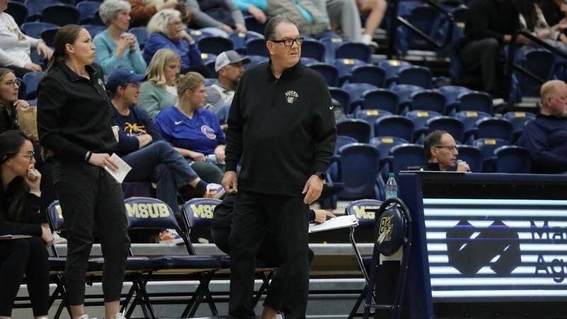 MSUB Women’s Basketball Inks Molly Hays as First Incoming Signee