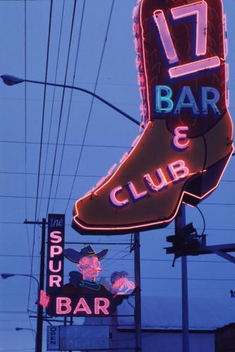 17 Bar & The Spur Bar
