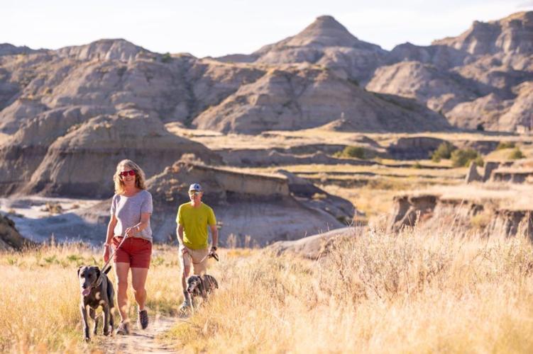 Two Perfect Weekend Road Trips Through Southeast Montana