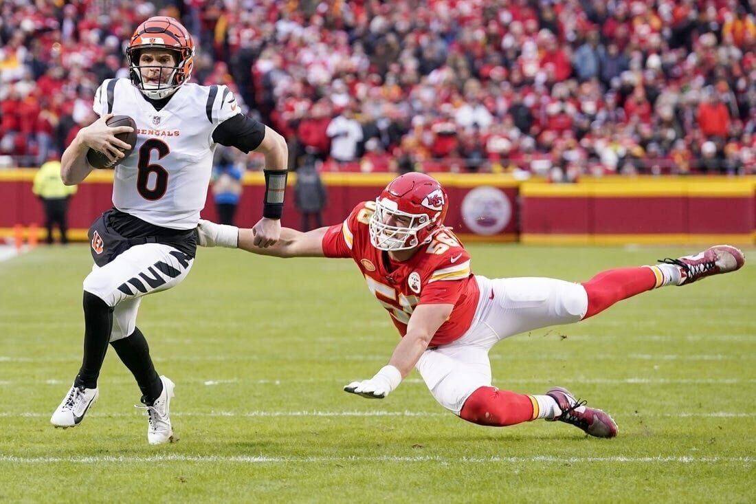 Kansas City Chiefs still in AFC West driver's seat despite so many