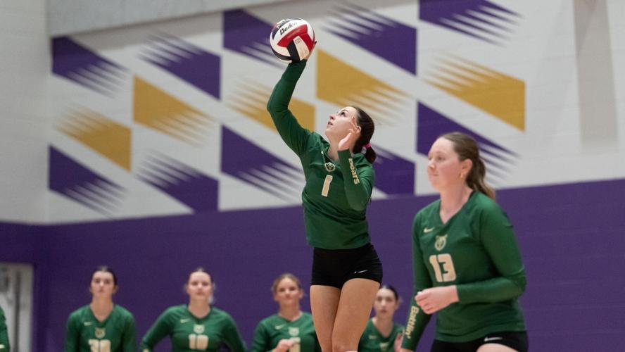 Rocky Volleyball Falls in Three Sets to No. 7-Ranked Bellevue