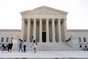 US Supreme Court strikes down curbs on coordinated campaign spending