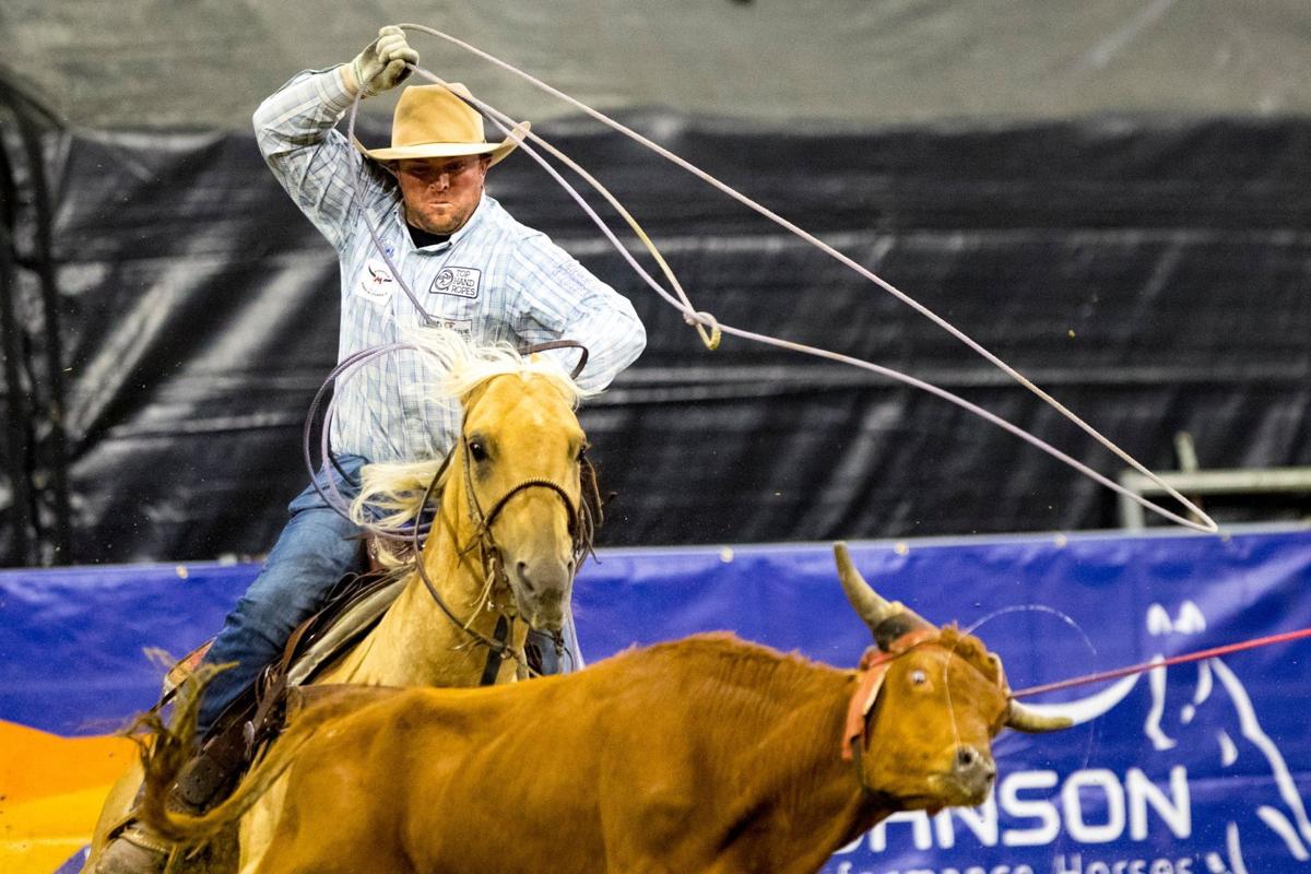 Photos Wrangler Team Roping Championships Rodeo