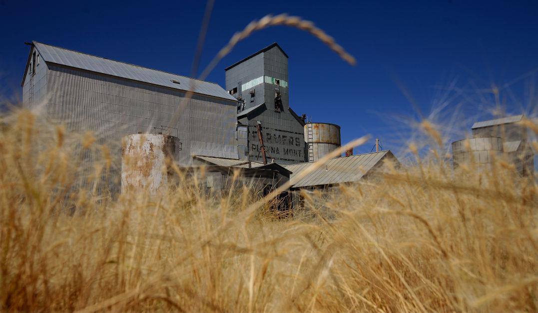 11 Montana towns and the foreign places whose names they share Local