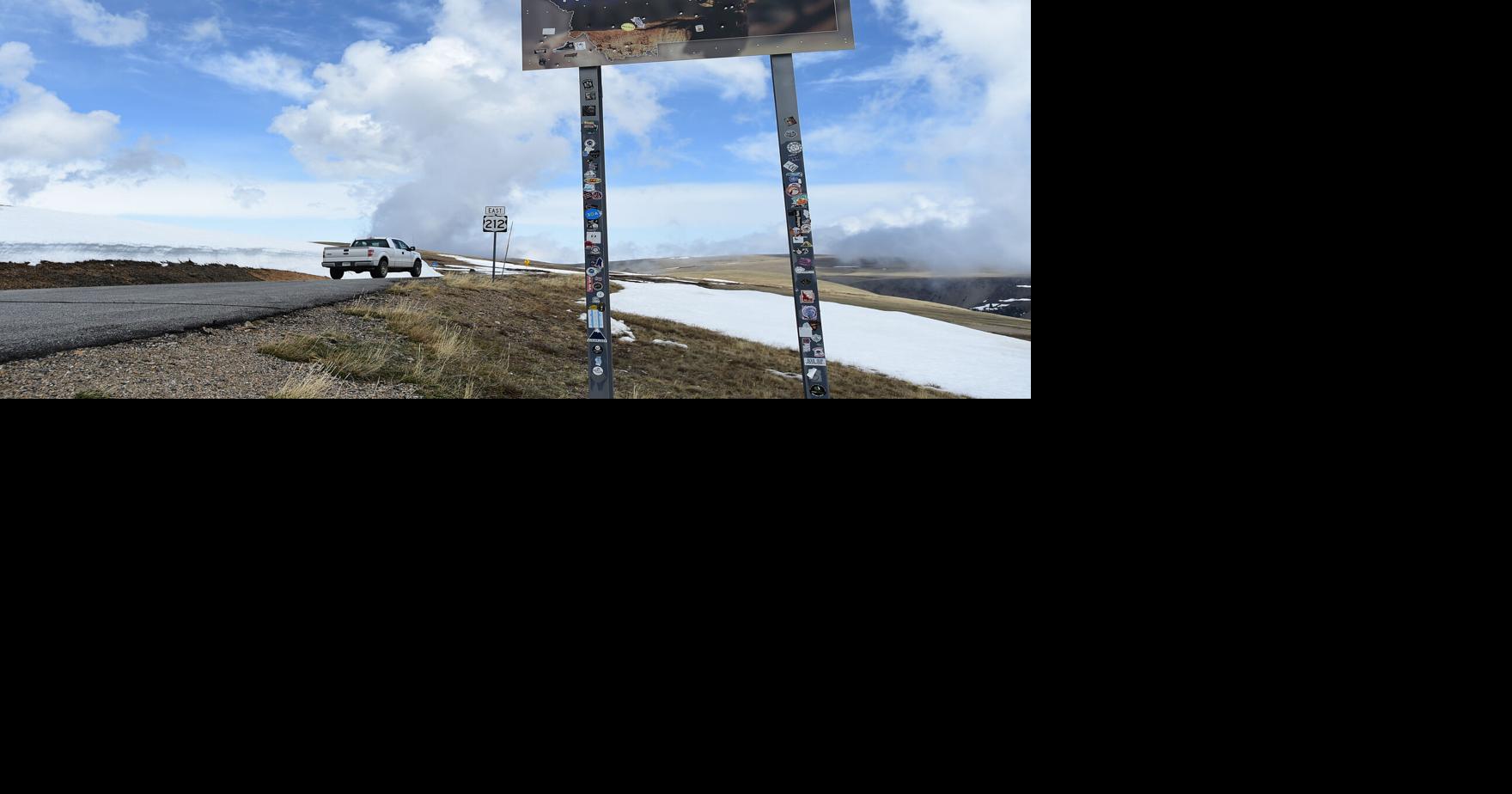 Beartooth Highway temporary closed by snow at top of pass