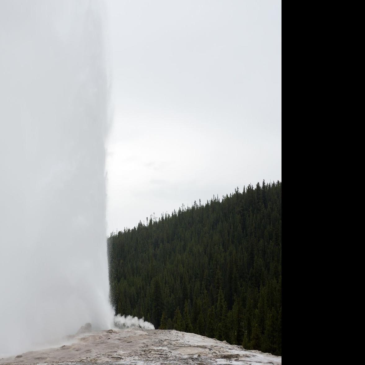 Men Who Walked On Old Faithful Get 10 Days In Jail Banned From Yellowstone For 5 Years Crime Courts Billingsgazette Com
