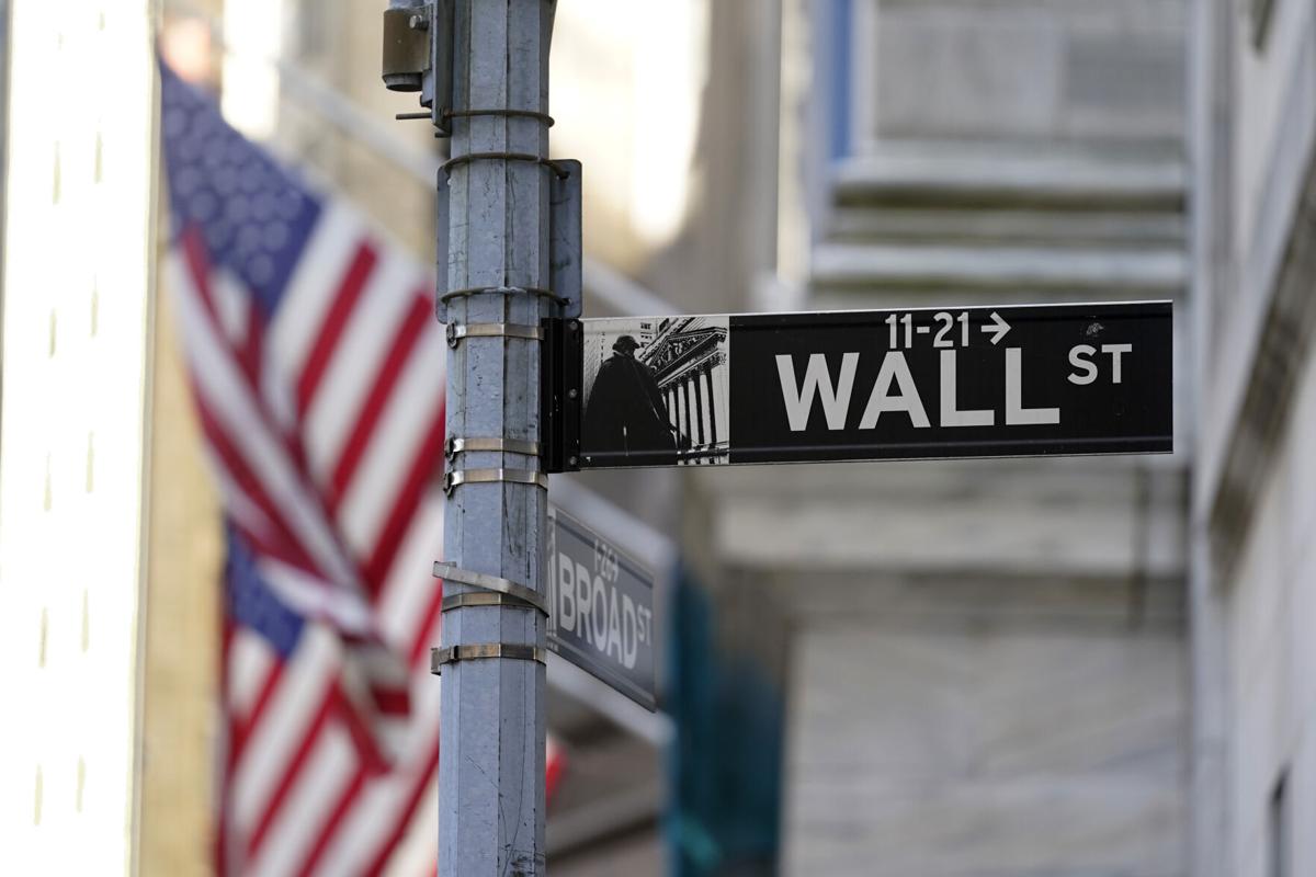 Stock market today: Wall Street hits 2023 high as it mulls whether economy  is too warm or just right