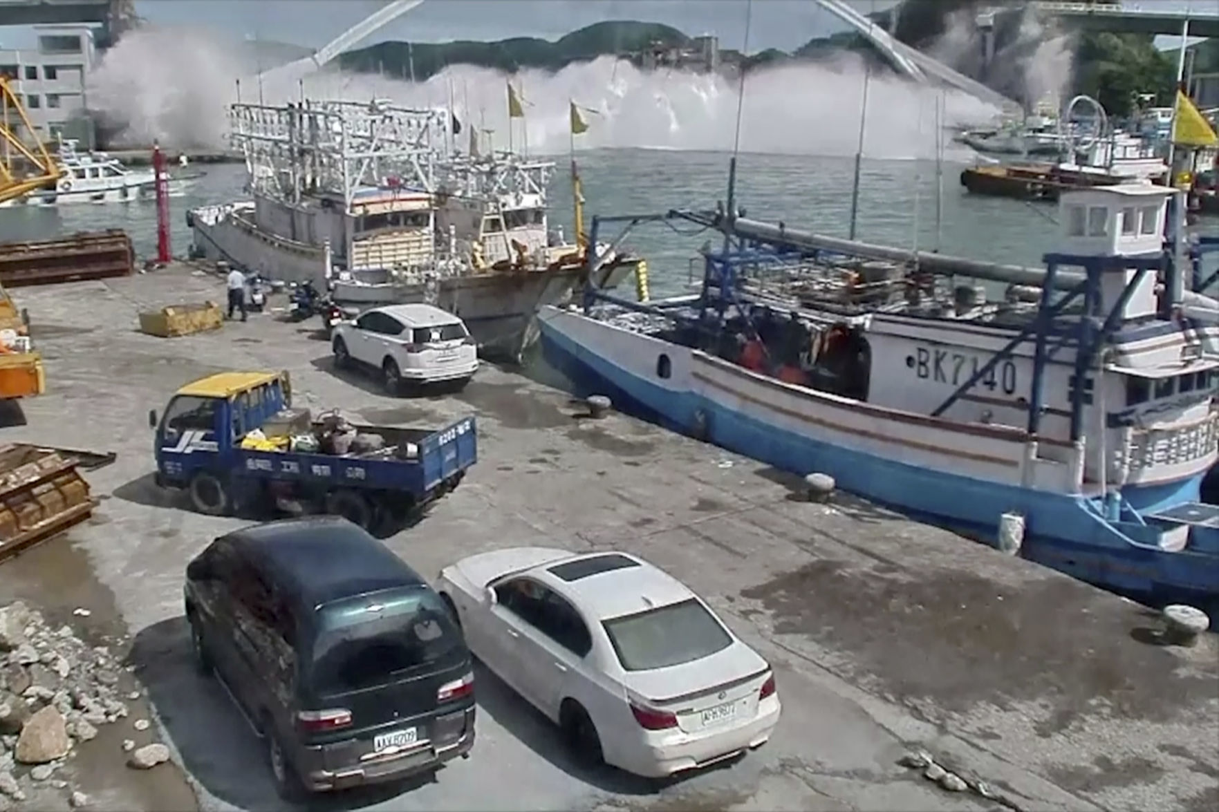 Photos: Arch Bridge Collapses Into Bay In Taiwan, Divers Search For Victims