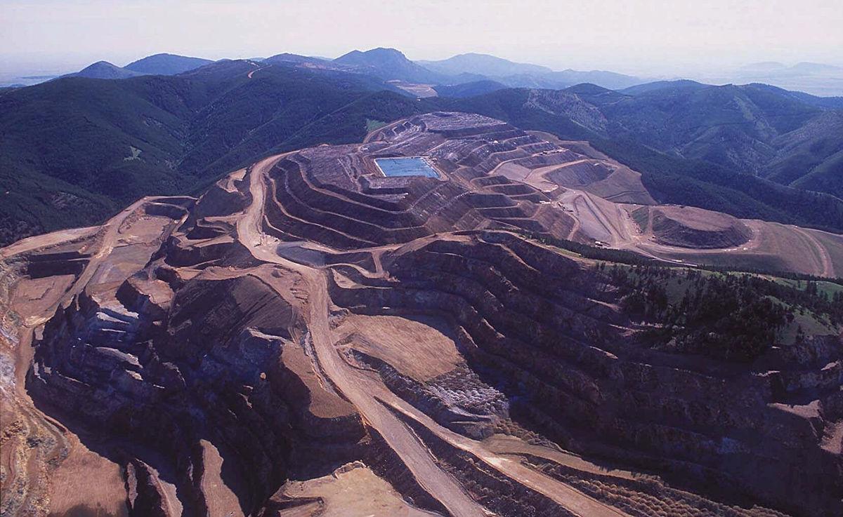 Montana joins 12 states to intervene in suit over hard rock mining