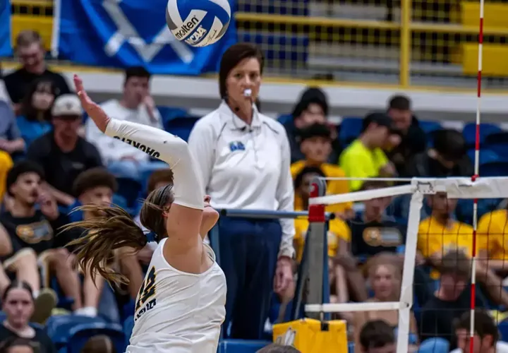 Yellowjackets Rally Past Rocky Mountain in Five-Set Rimrock Rivalry Thriller