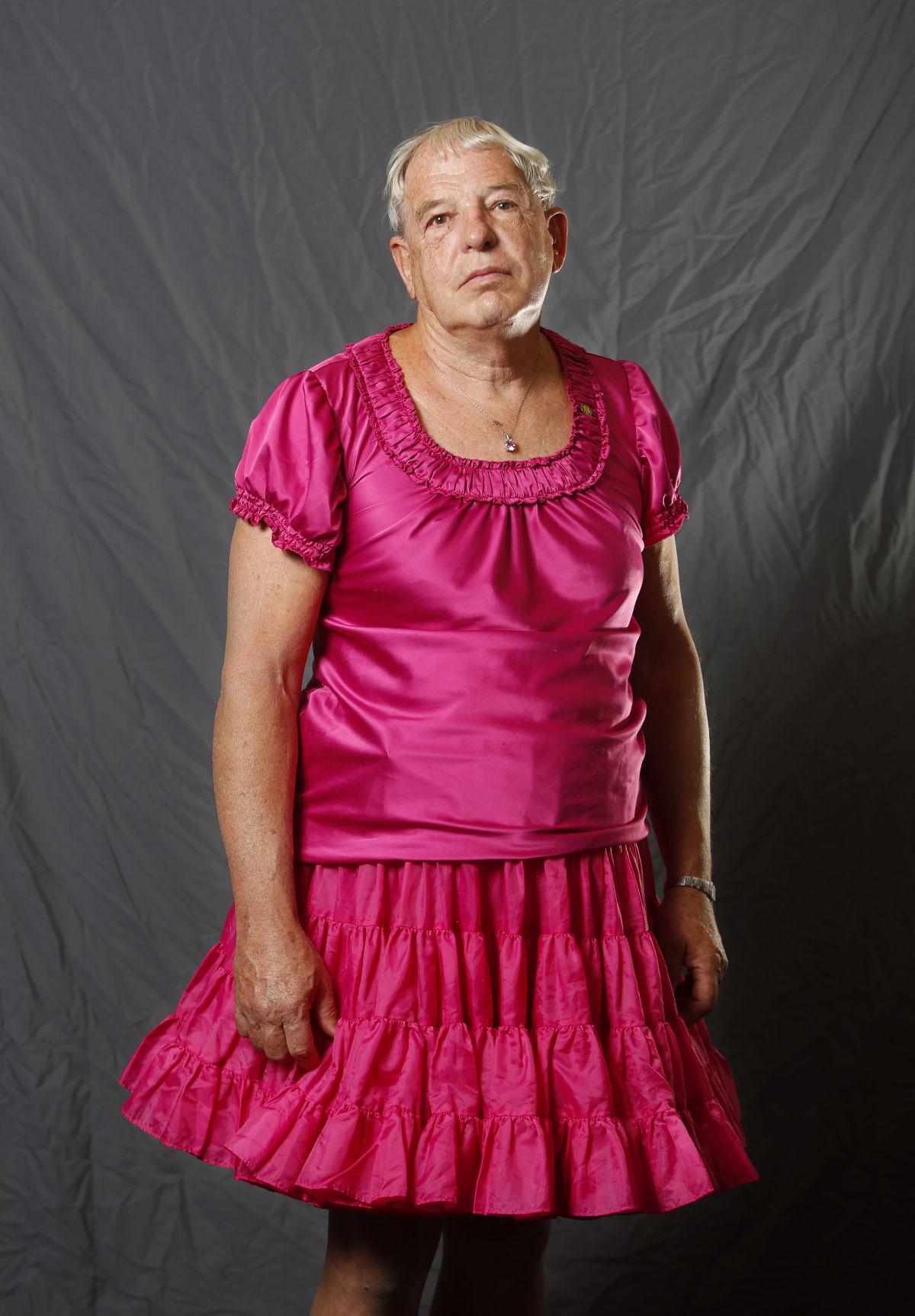chicago Transvestite clothing Small dicks gay porn