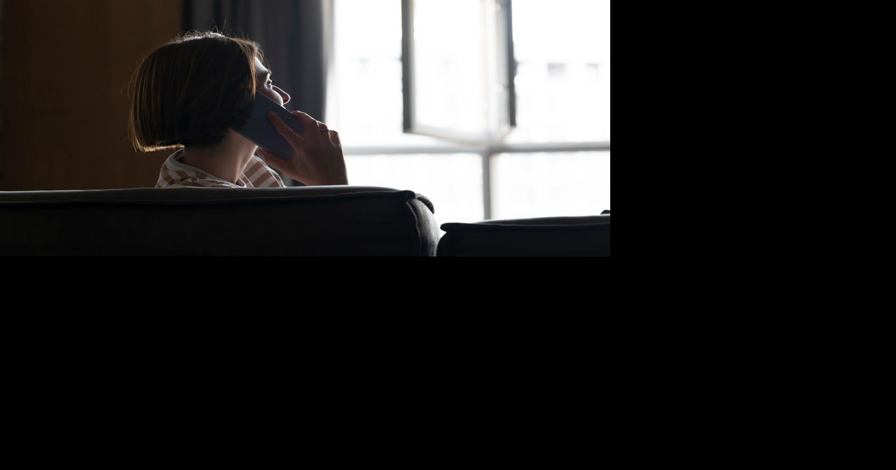 Why the 38 million Americans who live alone need a buddy system | Rebecca Edmisten