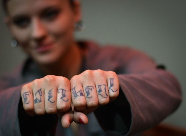 Knuckle Stay True Tattoo For Girls