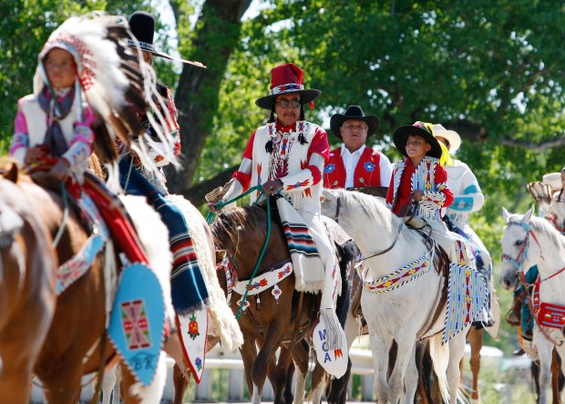 Crow Native Days parade