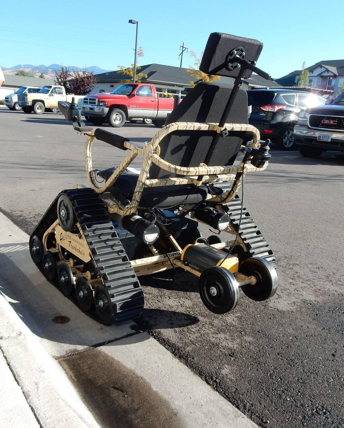 Missoula Police Disabled Veteran S Tracked Wheelchair And Trailer