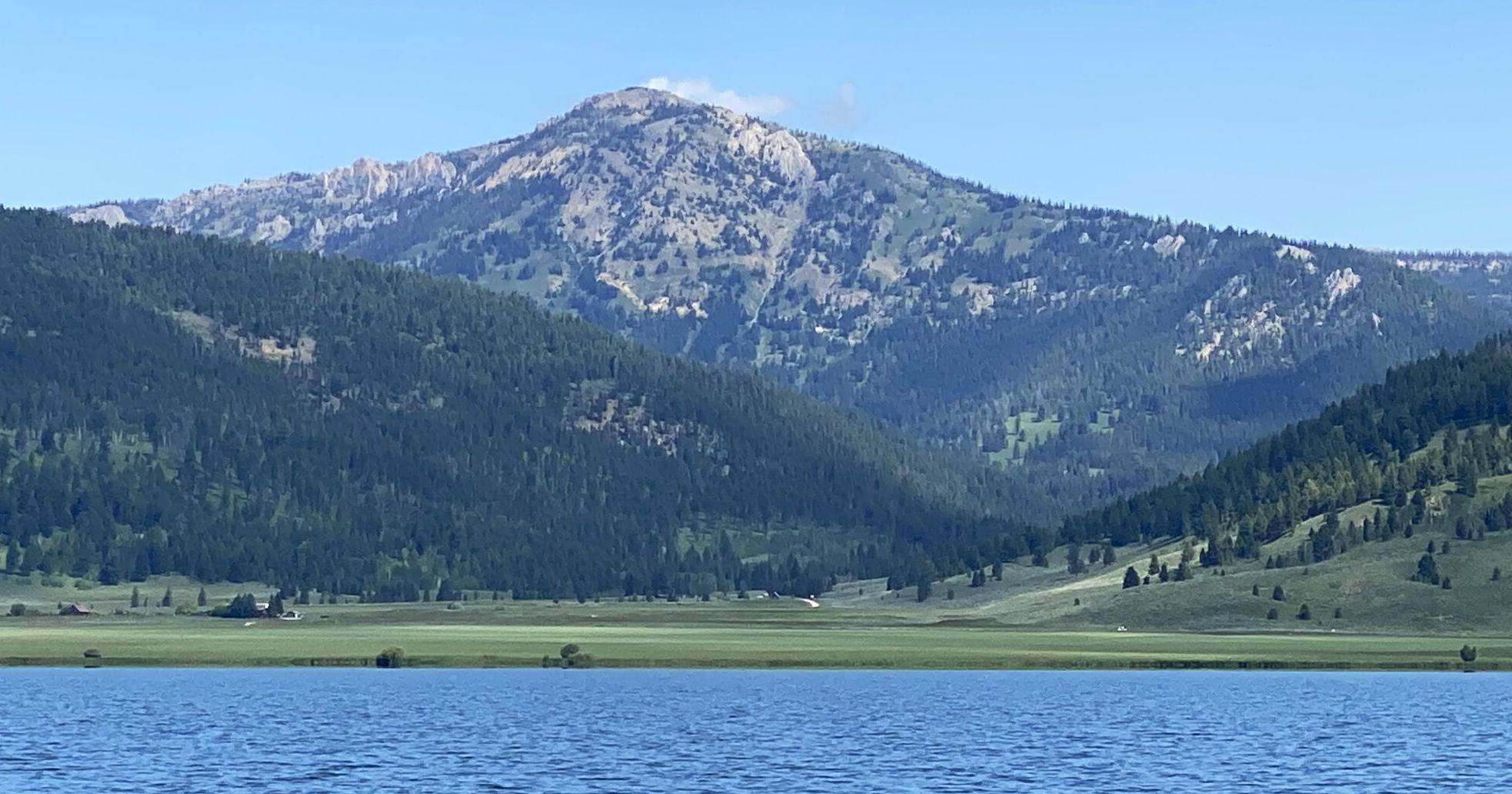 Southwest Montana's Mount Hebgen offers stunning views - Vimarsana News