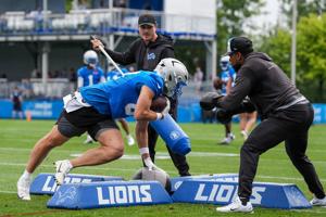 FOOTBALL-NFL/