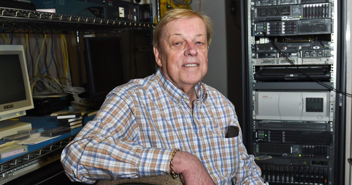 Don Riley Computer Plus Computers Unlimited anchors Montana Avenue for 40 years while other ...