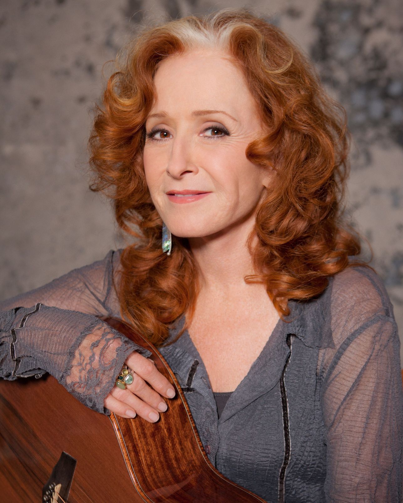 Bonnie Raitt Kicks Off Alberta Bair Theater’s 2017-18 Season On Sept. 6 ...