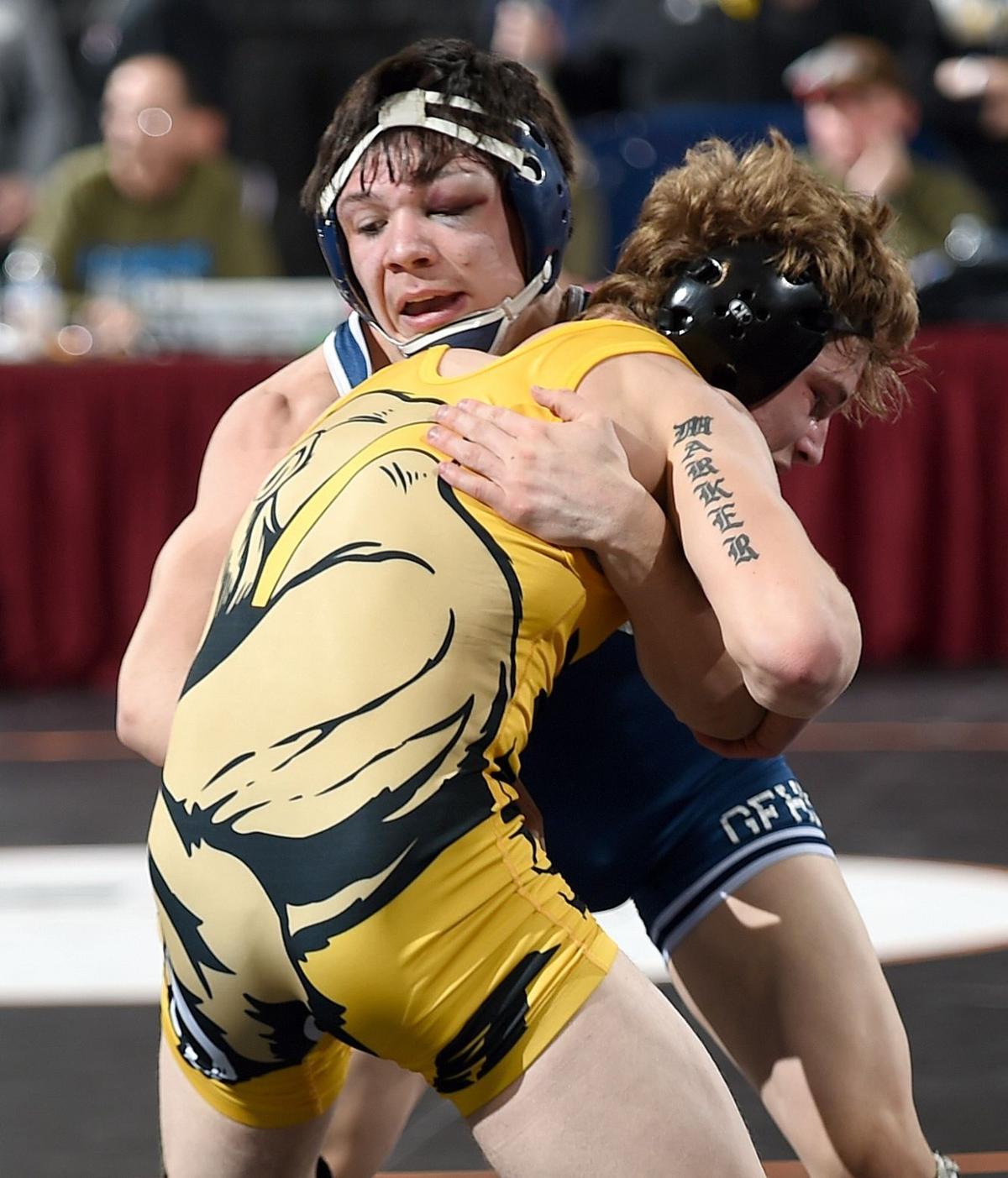 Live updates from the Montana state wrestling tournament Wrestling