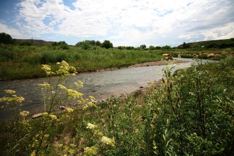 Pipeline breach spills crude oil on Crow Reservation