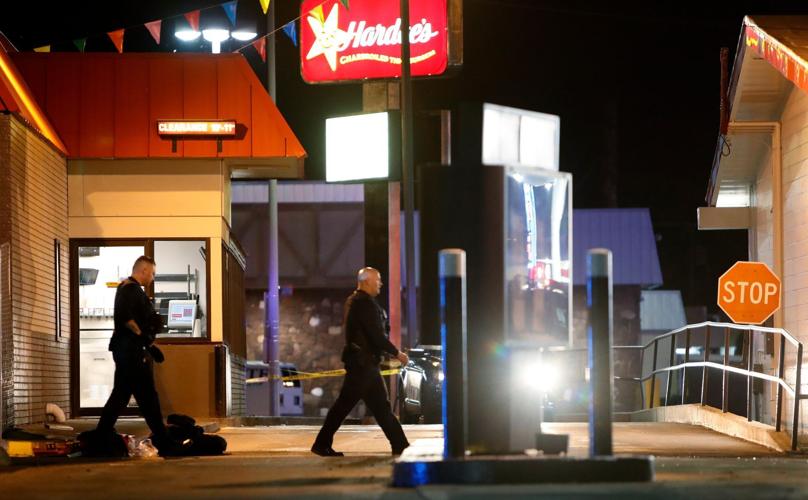 Hardees Closing Time: Your Late-Night Hunger Fix!