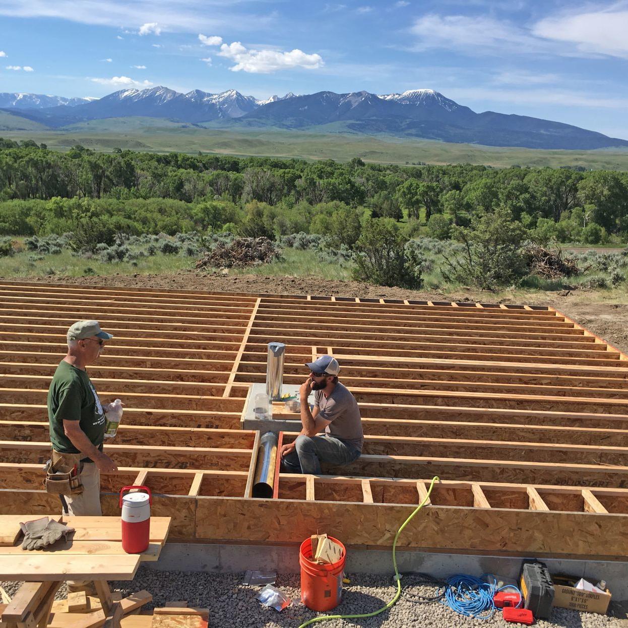 Livingston Couple Builds Solar Home Featured On Diy Network