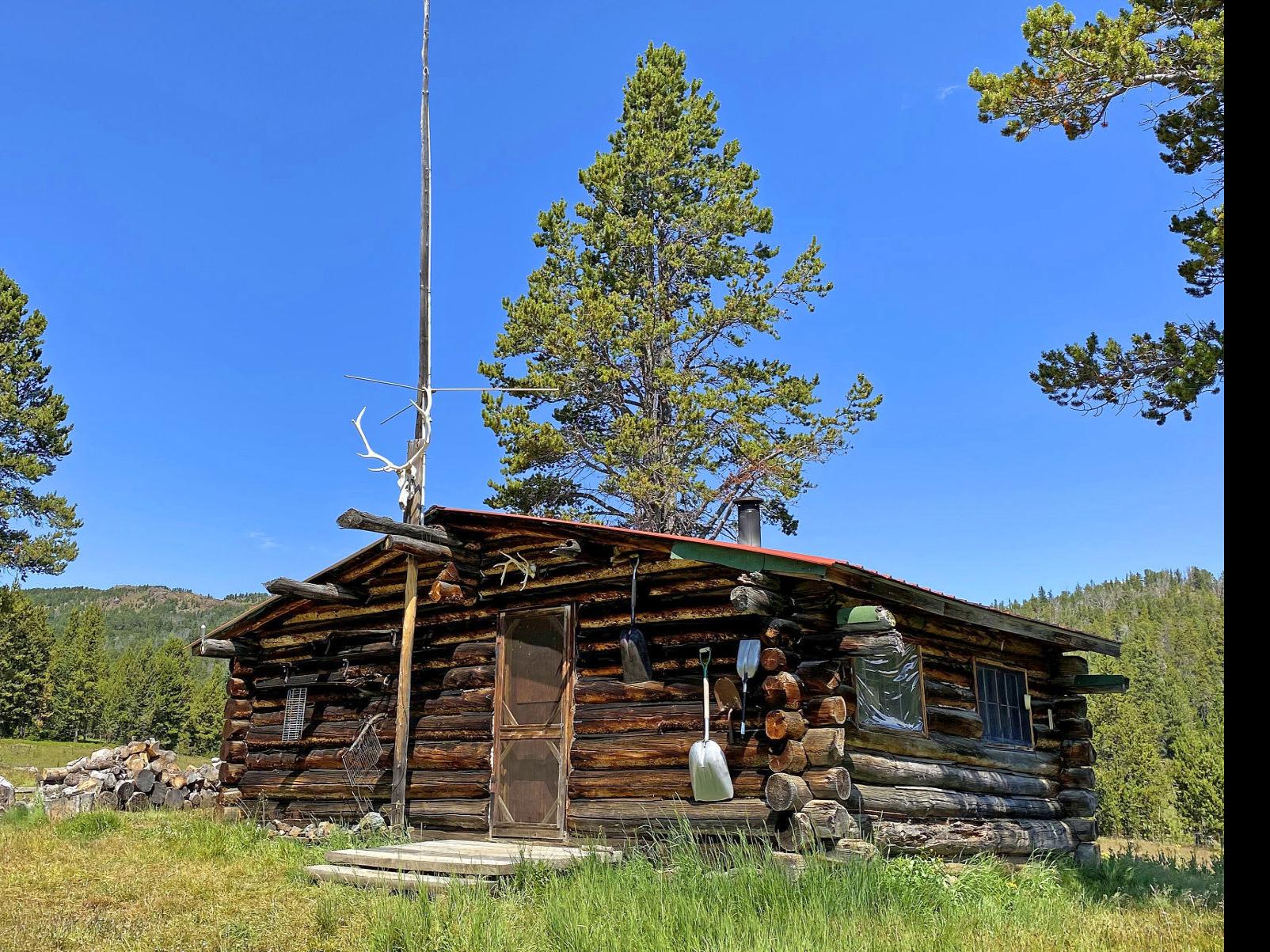 Squatter S Rights Aged Montana Cabin Avoids Forest Litigation Outdoors Billingsgazette Com