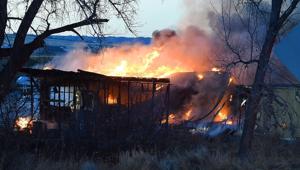 Lockwood house burns to the ground on Thanksgiving night